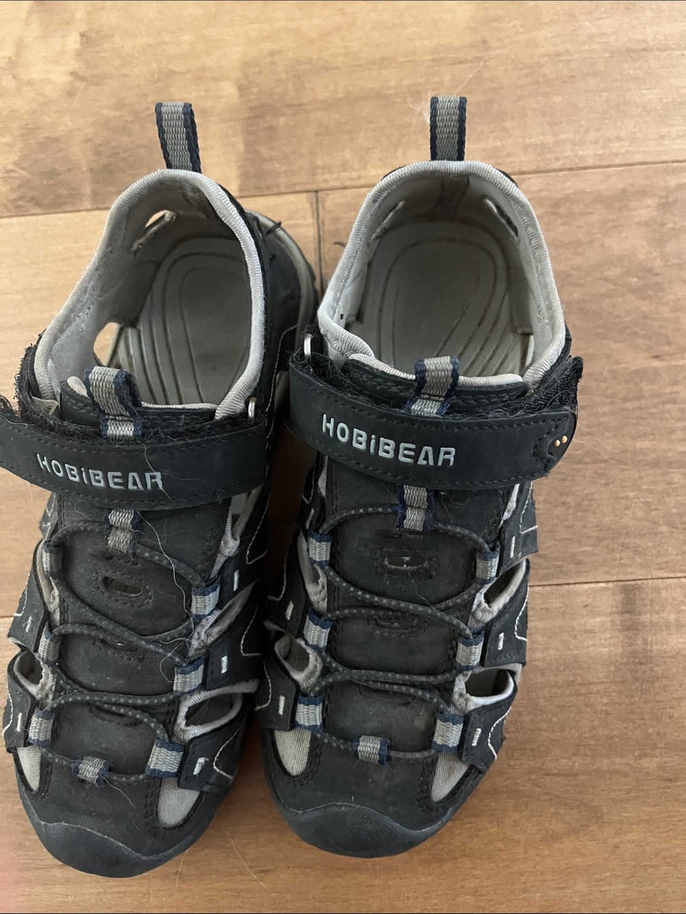 Hobibear Kids Black and Gray Outdoor Sandals - Secure Hook-and-Loop Fit